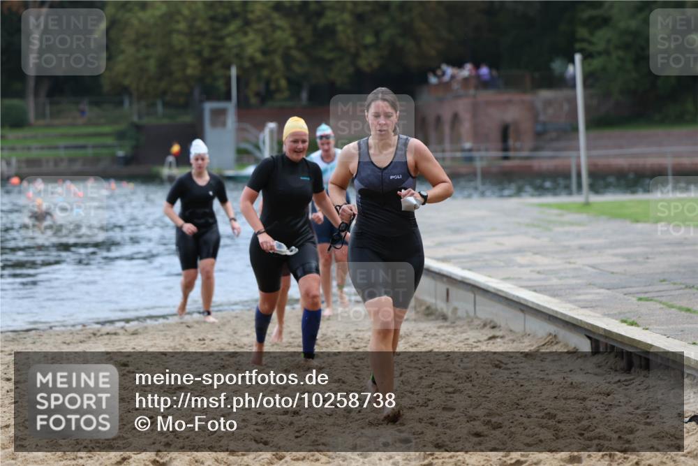 13.09.2026 - Stadtparktriathlon Mo-Foto http://msf.ph/oto/10258738 13.09.2026 11:13:51 Schwimmen 728, 745, 748, 751, 767, 828 meine-sportfotos.de