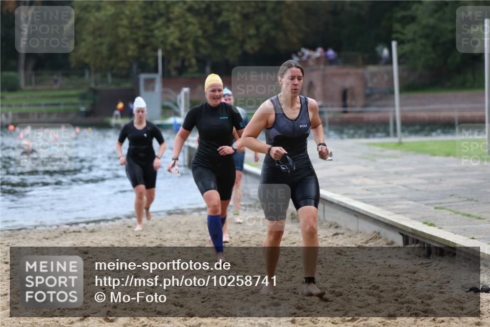 13.09.2026 - Stadtparktriathlon Mo-Foto http://msf.ph/oto/10258741 13.09.2026 11:13:51 Schwimmen 728, 745, 748, 751, 767, 828 meine-sportfotos.de