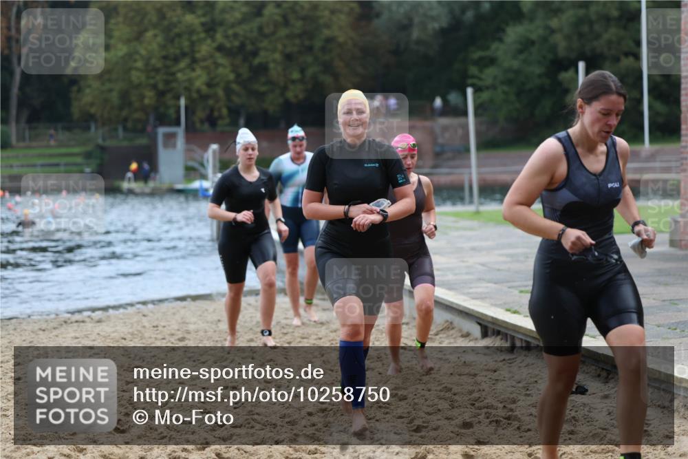 13.09.2026 - Stadtparktriathlon Mo-Foto http://msf.ph/oto/10258750 13.09.2026 11:13:53 Schwimmen 728, 745, 748, 751, 767, 828 meine-sportfotos.de