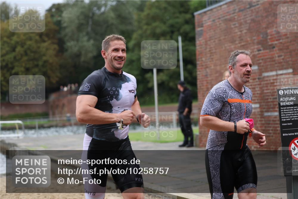 13.09.2026 - Stadtparktriathlon Mo-Foto http://msf.ph/oto/10258757 13.09.2026 11:54:21 Schwimmen 975, 1005, 1061 meine-sportfotos.de