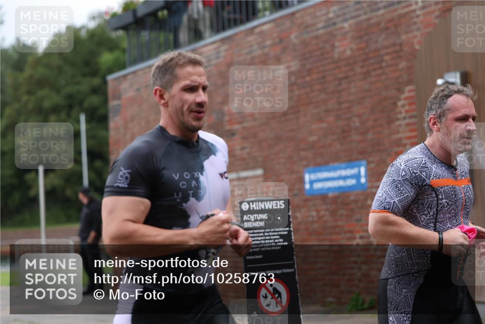 13.09.2026 - Stadtparktriathlon Mo-Foto http://msf.ph/oto/10258763 13.09.2026 11:54:22 Schwimmen 975, 1005, 1061 meine-sportfotos.de