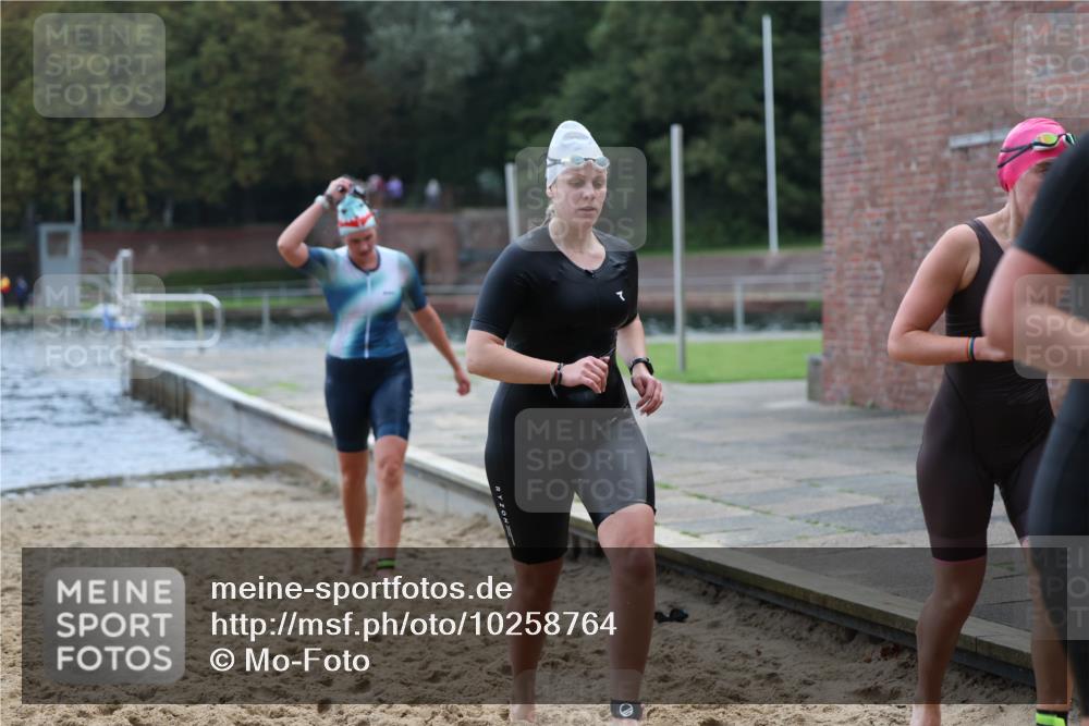 13.09.2026 - Stadtparktriathlon Mo-Foto http://msf.ph/oto/10258764 13.09.2026 11:13:55 Schwimmen 745, 748, 751, 767, 828 meine-sportfotos.de