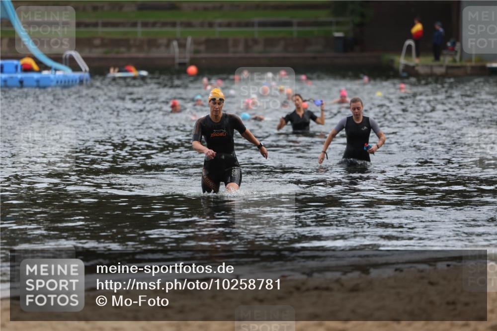 13.09.2026 - Stadtparktriathlon Mo-Foto http://msf.ph/oto/10258781 13.09.2026 11:14:14 Schwimmen 815 meine-sportfotos.de