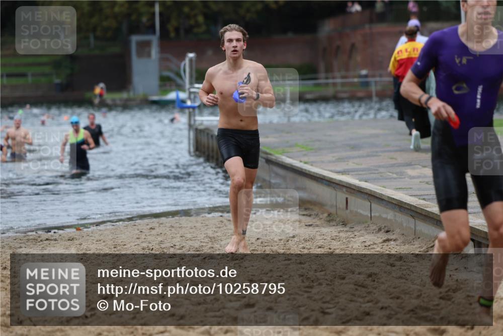13.09.2026 - Stadtparktriathlon Mo-Foto http://msf.ph/oto/10258795 13.09.2026 11:54:38 Schwimmen 983, 1000, 1006, 1016, 1021, 1068 meine-sportfotos.de