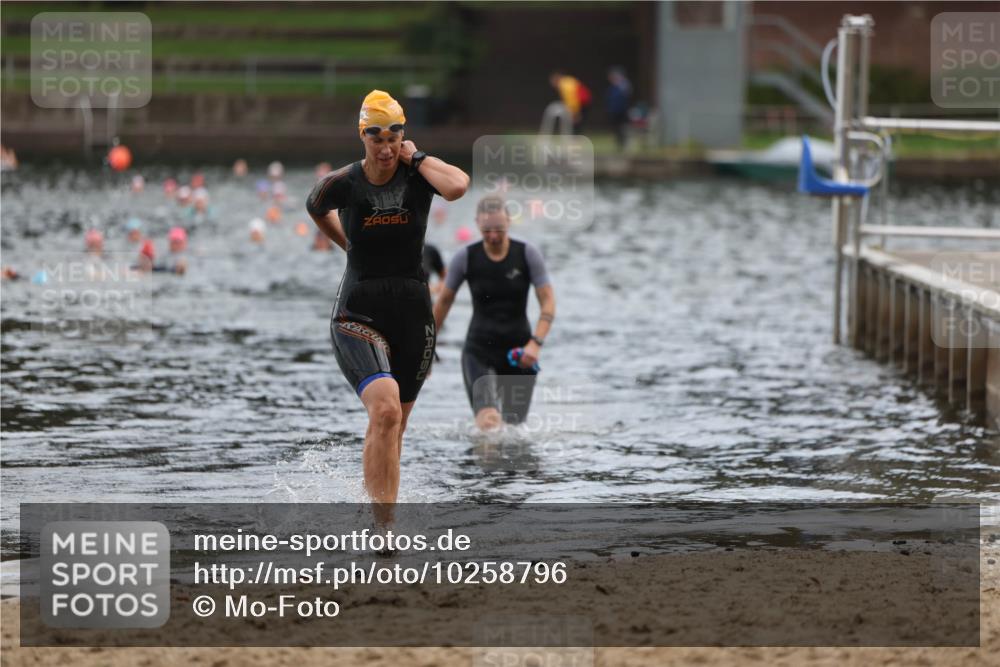 13.09.2026 - Stadtparktriathlon Mo-Foto http://msf.ph/oto/10258796 13.09.2026 11:14:22 Schwimmen 787, 815 meine-sportfotos.de