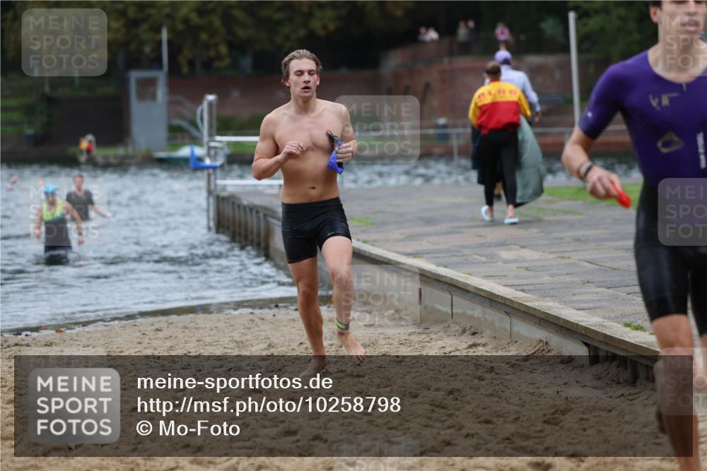 13.09.2026 - Stadtparktriathlon Mo-Foto http://msf.ph/oto/10258798 13.09.2026 11:54:38 Schwimmen 983, 1000, 1006, 1016, 1021, 1068 meine-sportfotos.de