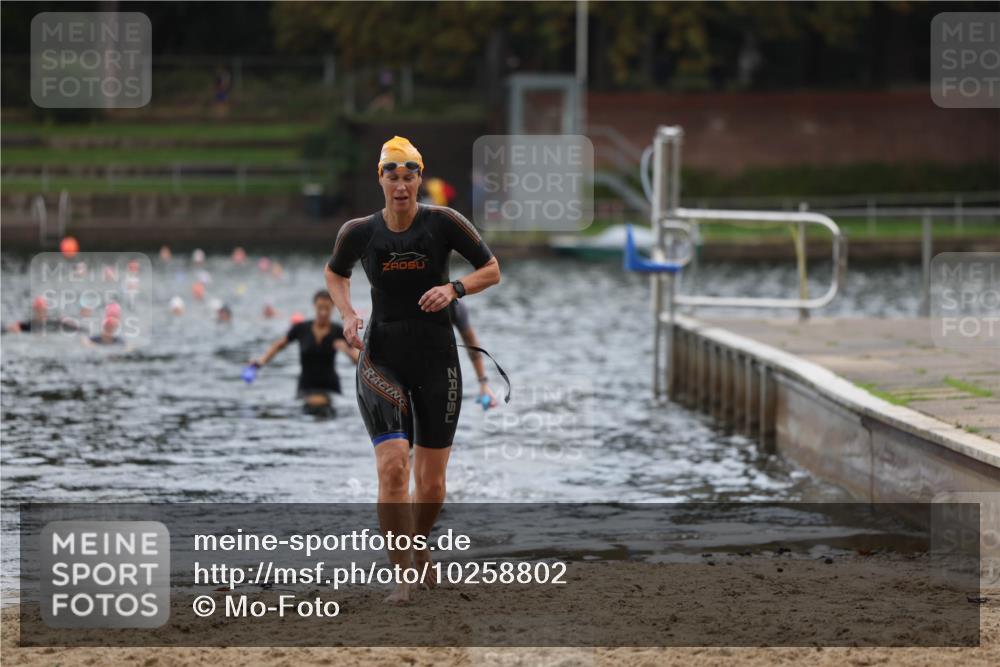 13.09.2026 - Stadtparktriathlon Mo-Foto http://msf.ph/oto/10258802 13.09.2026 11:14:24 Schwimmen 787, 815, 824 meine-sportfotos.de