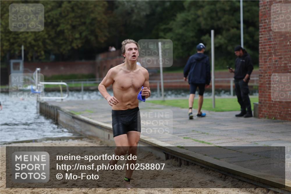 13.09.2026 - Stadtparktriathlon Mo-Foto http://msf.ph/oto/10258807 13.09.2026 11:54:39 Schwimmen 983, 1000, 1006, 1016, 1021, 1068 meine-sportfotos.de