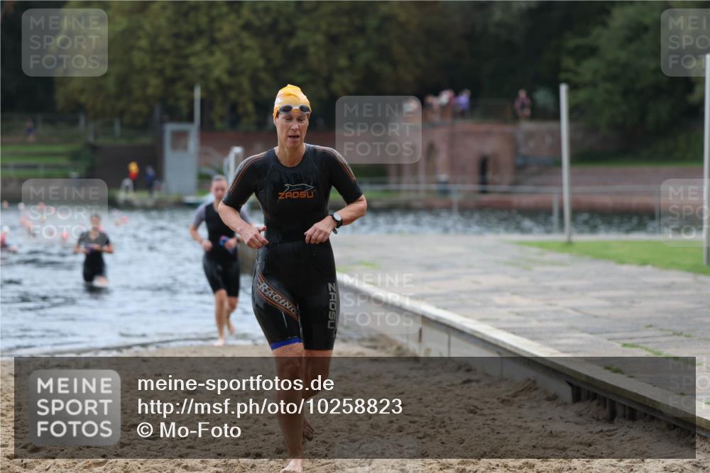 13.09.2026 - Stadtparktriathlon Mo-Foto http://msf.ph/oto/10258823 13.09.2026 11:14:27 Schwimmen 787, 815, 824 meine-sportfotos.de