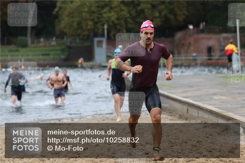 13.09.2026 - Stadtparktriathlon Mo-Foto http://msf.ph/oto/10258832 13.09.2026 11:54:46 Schwimmen 959, 983, 1016, 1021, 1022, 1068 meine-sportfotos.de