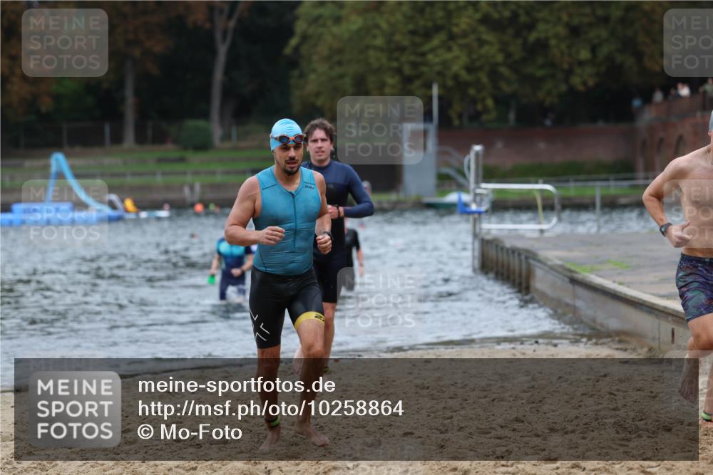 13.09.2026 - Stadtparktriathlon Mo-Foto http://msf.ph/oto/10258864 13.09.2026 11:54:51 Schwimmen 949, 959, 983, 1016, 1022, 1068 meine-sportfotos.de
