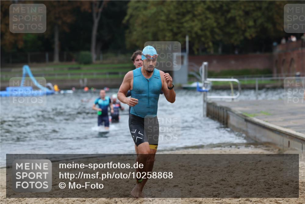 13.09.2026 - Stadtparktriathlon Mo-Foto http://msf.ph/oto/10258868 13.09.2026 11:54:52 Schwimmen 949, 959, 983, 1016, 1022, 1064, 1068 meine-sportfotos.de