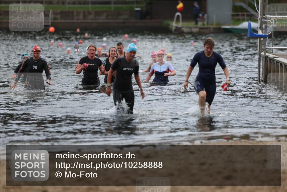 13.09.2026 - Stadtparktriathlon Mo-Foto http://msf.ph/oto/10258888 13.09.2026 11:14:47 Schwimmen 732, 800 meine-sportfotos.de