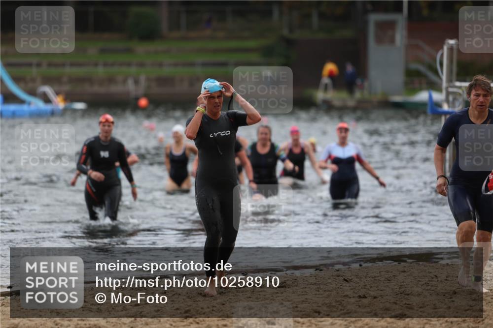 13.09.2026 - Stadtparktriathlon Mo-Foto http://msf.ph/oto/10258910 13.09.2026 11:14:54 Schwimmen 732, 800, 806, 807 meine-sportfotos.de