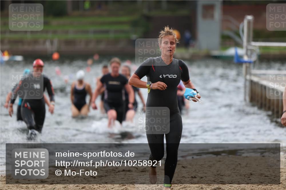 13.09.2026 - Stadtparktriathlon Mo-Foto http://msf.ph/oto/10258921 13.09.2026 11:14:56 Schwimmen 714, 732, 756, 759, 773, 800, 804, 806, 807 meine-sportfotos.de