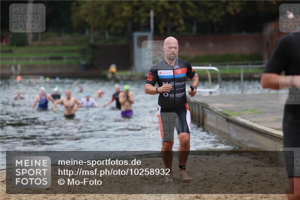 13.09.2026 - Stadtparktriathlon Mo-Foto http://msf.ph/oto/10258932 13.09.2026 11:55:04 Schwimmen 949, 1022, 1029, 1064 meine-sportfotos.de