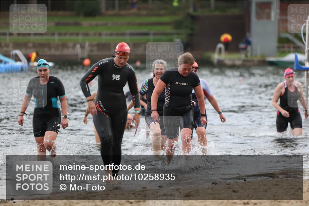 13.09.2026 - Stadtparktriathlon Mo-Foto http://msf.ph/oto/10258935 13.09.2026 11:14:59 Schwimmen 714, 732, 738, 756, 759, 773, 800, 804, 806, 807 meine-sportfotos.de