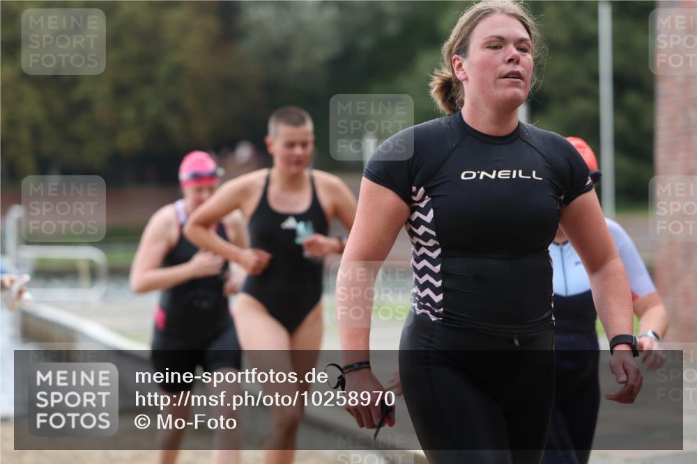 13.09.2026 - Stadtparktriathlon Mo-Foto http://msf.ph/oto/10258970 13.09.2026 11:15:10 Schwimmen 714, 729, 738, 756, 759, 765, 773, 804, 806, 807 meine-sportfotos.de