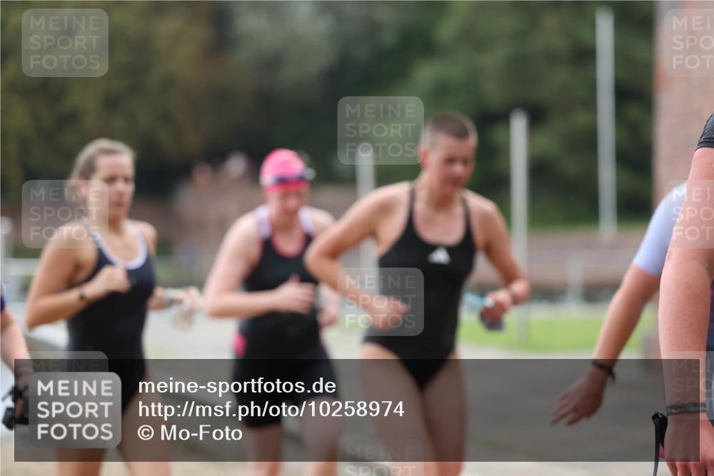 13.09.2026 - Stadtparktriathlon Mo-Foto http://msf.ph/oto/10258974 13.09.2026 11:15:10 Schwimmen 714, 729, 738, 756, 759, 765, 773, 804, 806, 807 meine-sportfotos.de
