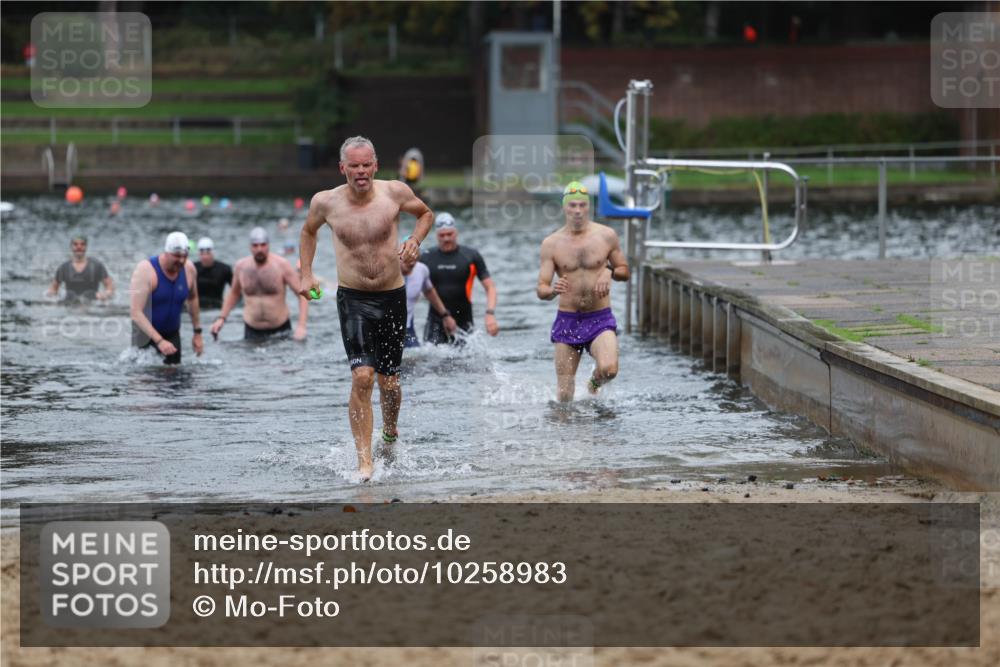 13.09.2026 - Stadtparktriathlon Mo-Foto http://msf.ph/oto/10258983 13.09.2026 11:55:12 Schwimmen 966, 1027, 1029, 1033, 1058 meine-sportfotos.de