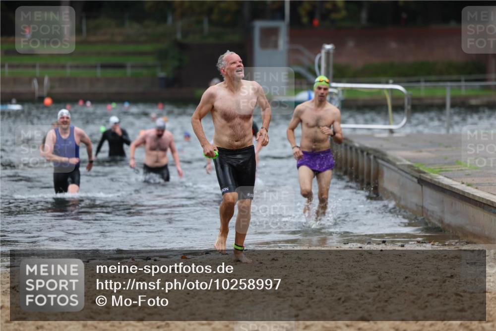 13.09.2026 - Stadtparktriathlon Mo-Foto http://msf.ph/oto/10258997 13.09.2026 11:55:14 Schwimmen 966, 1020, 1027, 1029, 1033, 1058 meine-sportfotos.de