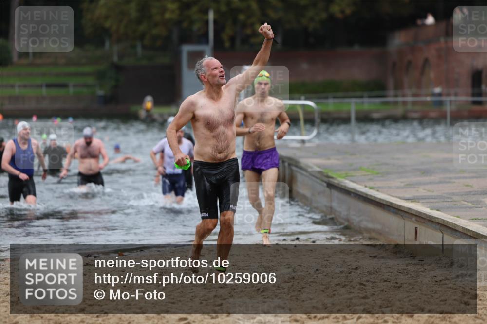 13.09.2026 - Stadtparktriathlon Mo-Foto http://msf.ph/oto/10259006 13.09.2026 11:55:15 Schwimmen 966, 1020, 1027, 1029, 1033, 1058 meine-sportfotos.de
