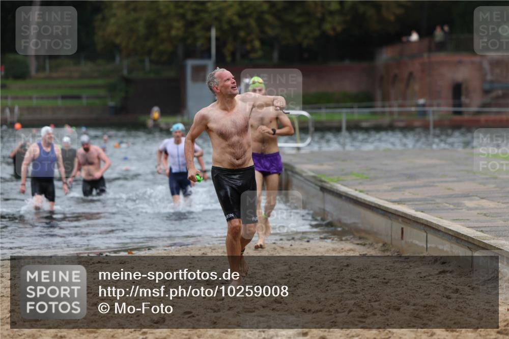 13.09.2026 - Stadtparktriathlon Mo-Foto http://msf.ph/oto/10259008 13.09.2026 11:55:16 Schwimmen 966, 1020, 1027, 1029, 1033, 1058 meine-sportfotos.de