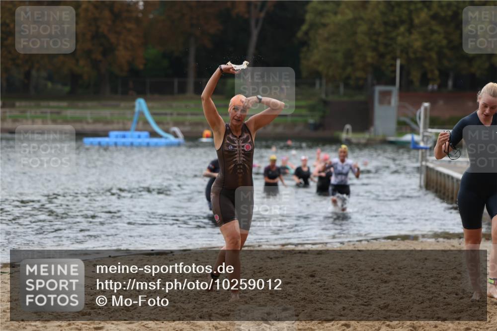 13.09.2026 - Stadtparktriathlon Mo-Foto http://msf.ph/oto/10259012 13.09.2026 11:15:17 Schwimmen 729, 758, 765, 803 meine-sportfotos.de
