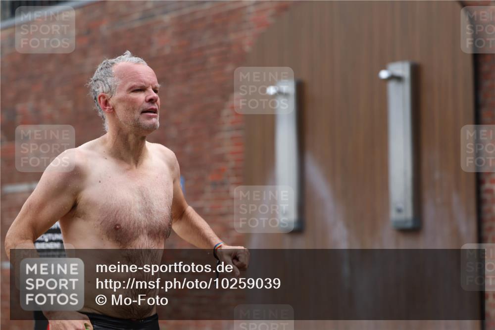 13.09.2026 - Stadtparktriathlon Mo-Foto http://msf.ph/oto/10259039 13.09.2026 11:55:20 Schwimmen 966, 1020, 1027, 1029, 1033, 1058 meine-sportfotos.de