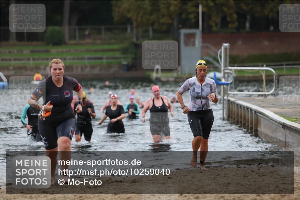 13.09.2026 - Stadtparktriathlon Mo-Foto http://msf.ph/oto/10259040 13.09.2026 11:15:24 Schwimmen 715, 722, 729, 743, 758, 765, 779, 803 meine-sportfotos.de