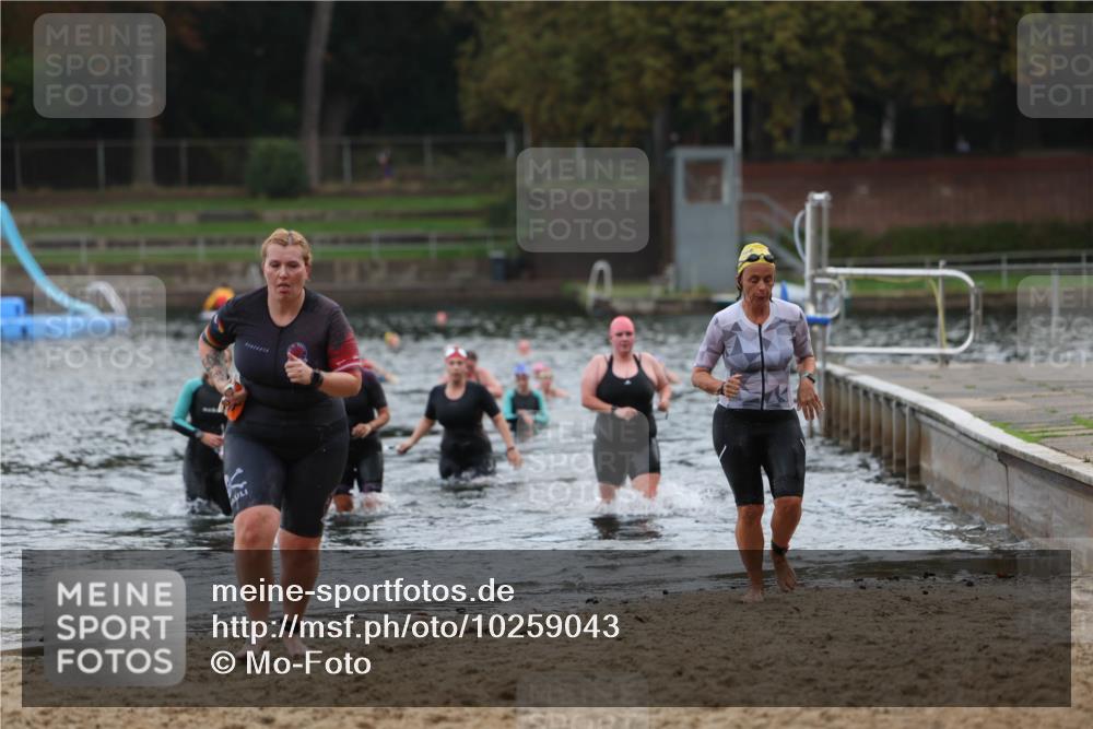 13.09.2026 - Stadtparktriathlon Mo-Foto http://msf.ph/oto/10259043 13.09.2026 11:15:24 Schwimmen 715, 722, 729, 743, 758, 765, 779, 803 meine-sportfotos.de