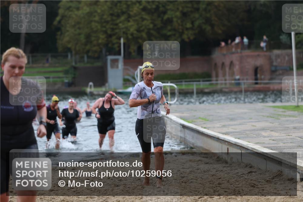 13.09.2026 - Stadtparktriathlon Mo-Foto http://msf.ph/oto/10259056 13.09.2026 11:15:27 Schwimmen 715, 722, 743, 758, 779, 803 meine-sportfotos.de