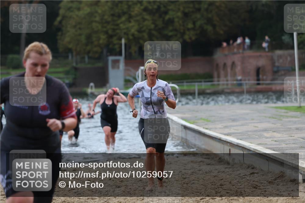 13.09.2026 - Stadtparktriathlon Mo-Foto http://msf.ph/oto/10259057 13.09.2026 11:15:27 Schwimmen 715, 722, 743, 758, 779, 803 meine-sportfotos.de