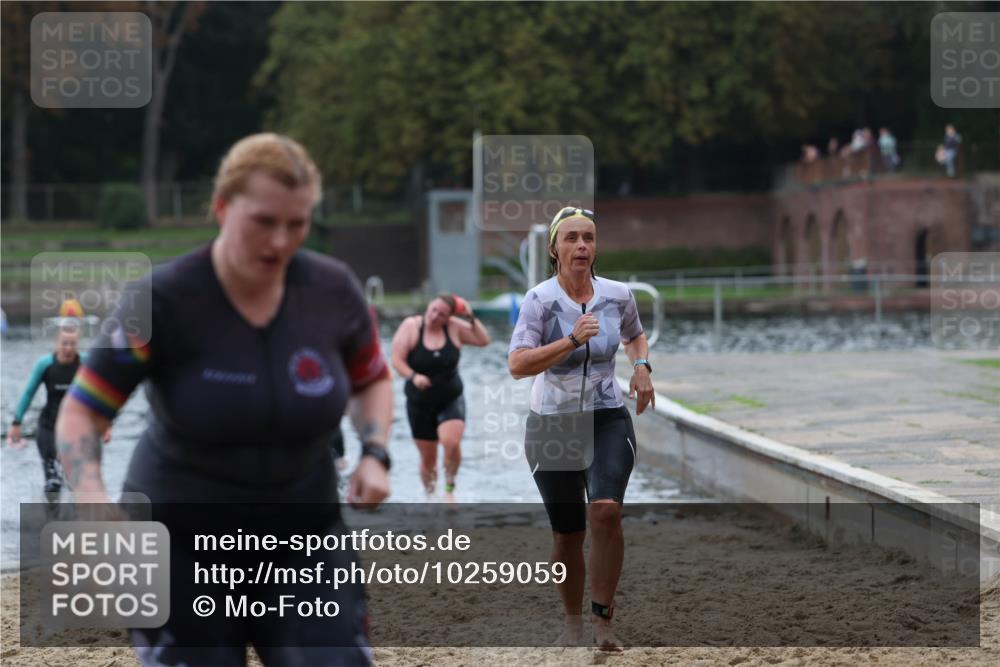 13.09.2026 - Stadtparktriathlon Mo-Foto http://msf.ph/oto/10259059 13.09.2026 11:15:27 Schwimmen 715, 722, 743, 758, 779, 803 meine-sportfotos.de