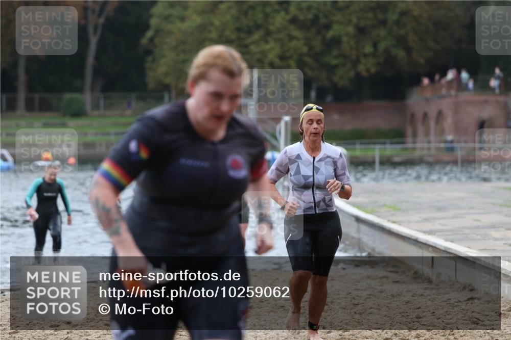 13.09.2026 - Stadtparktriathlon Mo-Foto http://msf.ph/oto/10259062 13.09.2026 11:15:28 Schwimmen 715, 722, 743, 758, 779, 803 meine-sportfotos.de