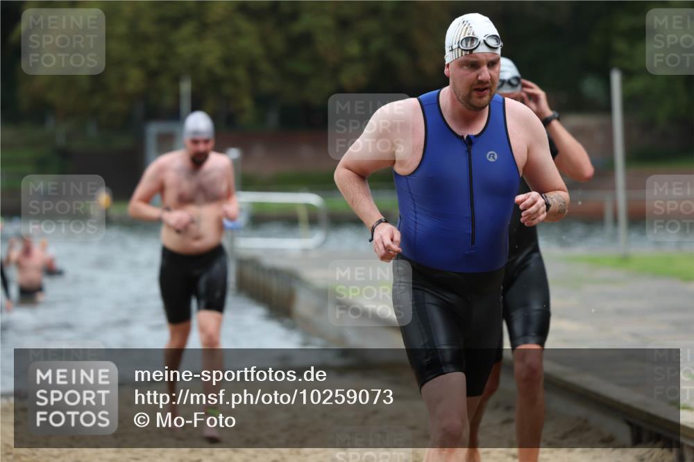 13.09.2026 - Stadtparktriathlon Mo-Foto http://msf.ph/oto/10259073 13.09.2026 11:55:25 Schwimmen 950, 966, 979, 1020, 1033, 1058 meine-sportfotos.de