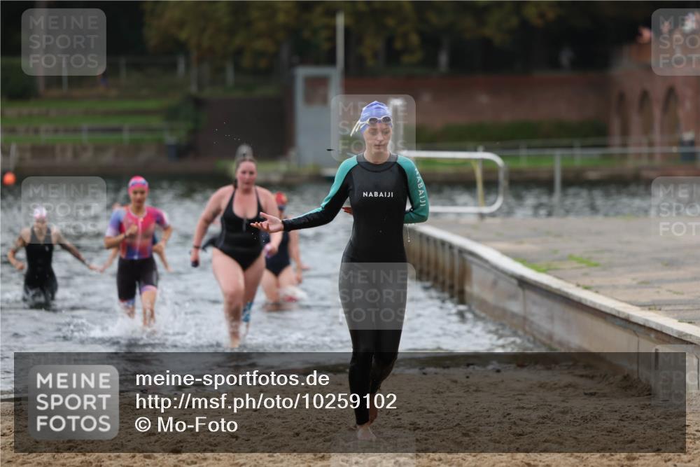 13.09.2026 - Stadtparktriathlon Mo-Foto http://msf.ph/oto/10259102 13.09.2026 11:15:41 Schwimmen 712, 715, 739, 743, 763, 794, 802 meine-sportfotos.de