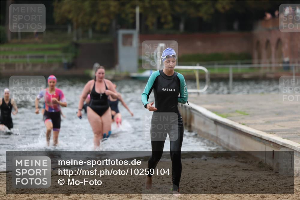 13.09.2026 - Stadtparktriathlon Mo-Foto http://msf.ph/oto/10259104 13.09.2026 11:15:41 Schwimmen 712, 715, 739, 743, 763, 794, 802 meine-sportfotos.de