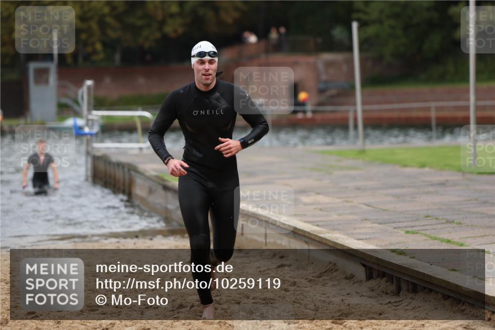 13.09.2026 - Stadtparktriathlon Mo-Foto http://msf.ph/oto/10259119 13.09.2026 11:55:36 Schwimmen 950, 979, 1004, 1039, 1052 meine-sportfotos.de