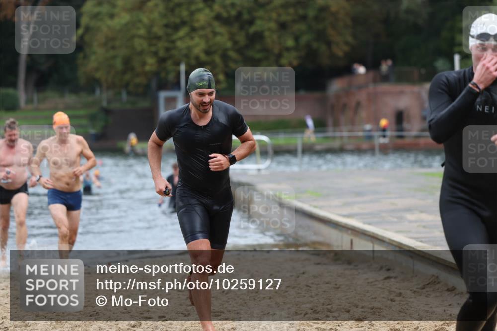 13.09.2026 - Stadtparktriathlon Mo-Foto http://msf.ph/oto/10259127 13.09.2026 11:55:37 Schwimmen 950, 979, 1004, 1039, 1052 meine-sportfotos.de