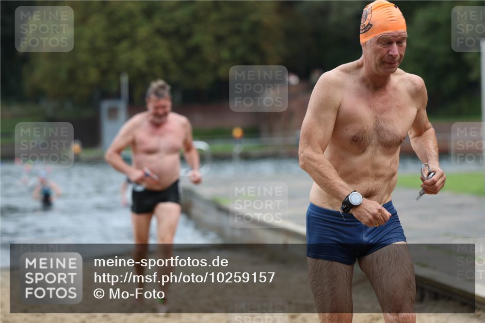13.09.2026 - Stadtparktriathlon Mo-Foto http://msf.ph/oto/10259157 13.09.2026 11:55:41 Schwimmen 950, 1004, 1039, 1052 meine-sportfotos.de