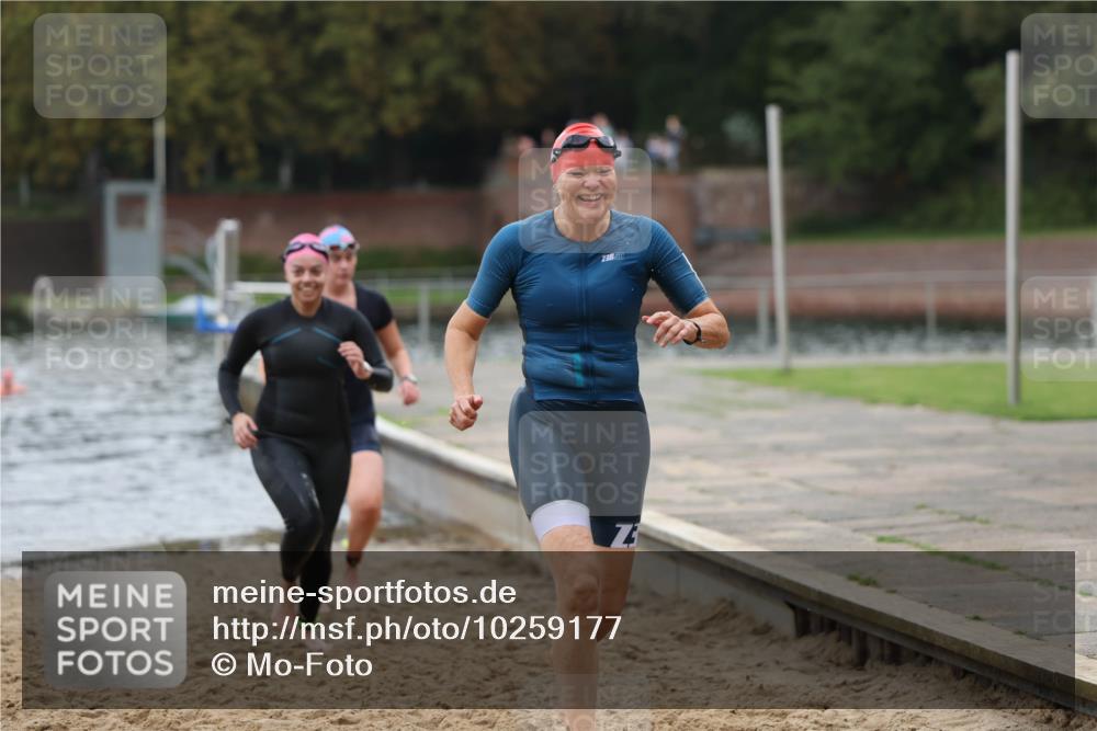 13.09.2026 - Stadtparktriathlon Mo-Foto http://msf.ph/oto/10259177 13.09.2026 11:15:57 Schwimmen 712, 763, 795, 816, 819 meine-sportfotos.de