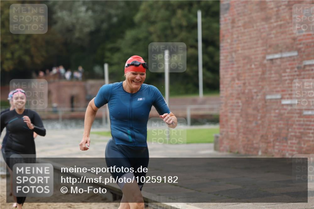 13.09.2026 - Stadtparktriathlon Mo-Foto http://msf.ph/oto/10259182 13.09.2026 11:15:57 Schwimmen 712, 763, 795, 816, 819 meine-sportfotos.de