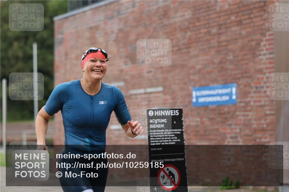 13.09.2026 - Stadtparktriathlon Mo-Foto http://msf.ph/oto/10259185 13.09.2026 11:15:58 Schwimmen 795, 816, 819 meine-sportfotos.de