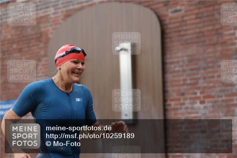 13.09.2026 - Stadtparktriathlon Mo-Foto http://msf.ph/oto/10259189 13.09.2026 11:15:59 Schwimmen 795, 816, 819 meine-sportfotos.de