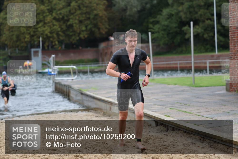 13.09.2026 - Stadtparktriathlon Mo-Foto http://msf.ph/oto/10259200 13.09.2026 11:55:50 Schwimmen 977, 987, 1004, 1056 meine-sportfotos.de