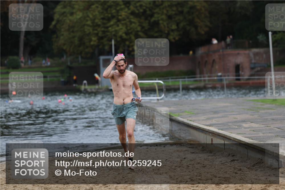 13.09.2026 - Stadtparktriathlon Mo-Foto http://msf.ph/oto/10259245 13.09.2026 11:56:10 Schwimmen 996 meine-sportfotos.de