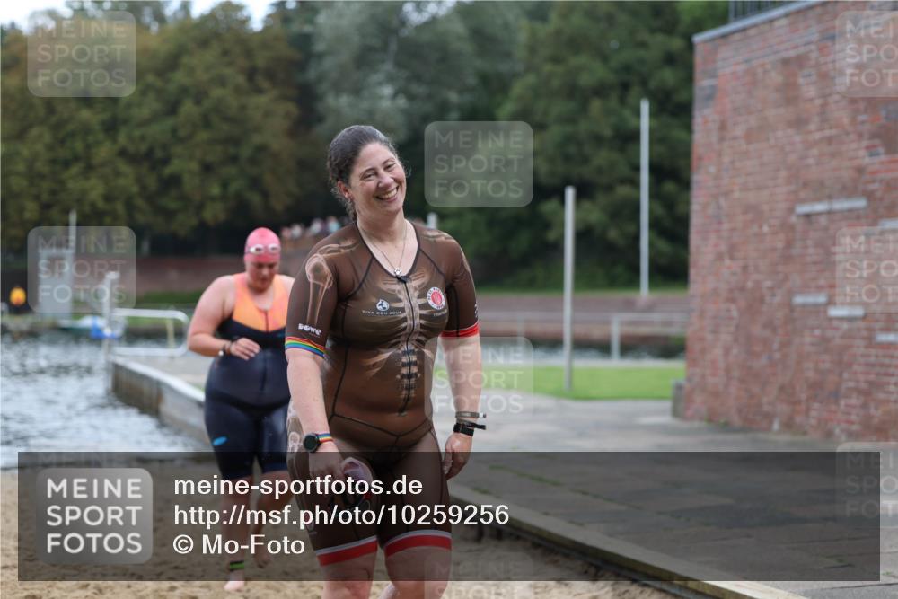 13.09.2026 - Stadtparktriathlon Mo-Foto http://msf.ph/oto/10259256 13.09.2026 11:16:28 Schwimmen 744, 755, 762 meine-sportfotos.de