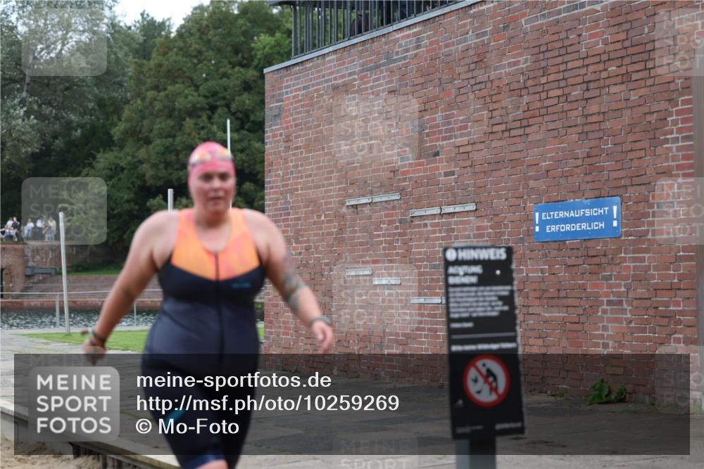 13.09.2026 - Stadtparktriathlon Mo-Foto http://msf.ph/oto/10259269 13.09.2026 11:16:31 Schwimmen 744, 755, 762 meine-sportfotos.de