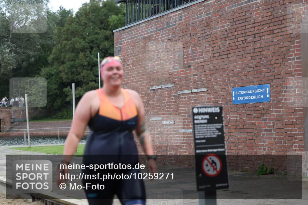 13.09.2026 - Stadtparktriathlon Mo-Foto http://msf.ph/oto/10259271 13.09.2026 11:16:31 Schwimmen 744, 755, 762 meine-sportfotos.de